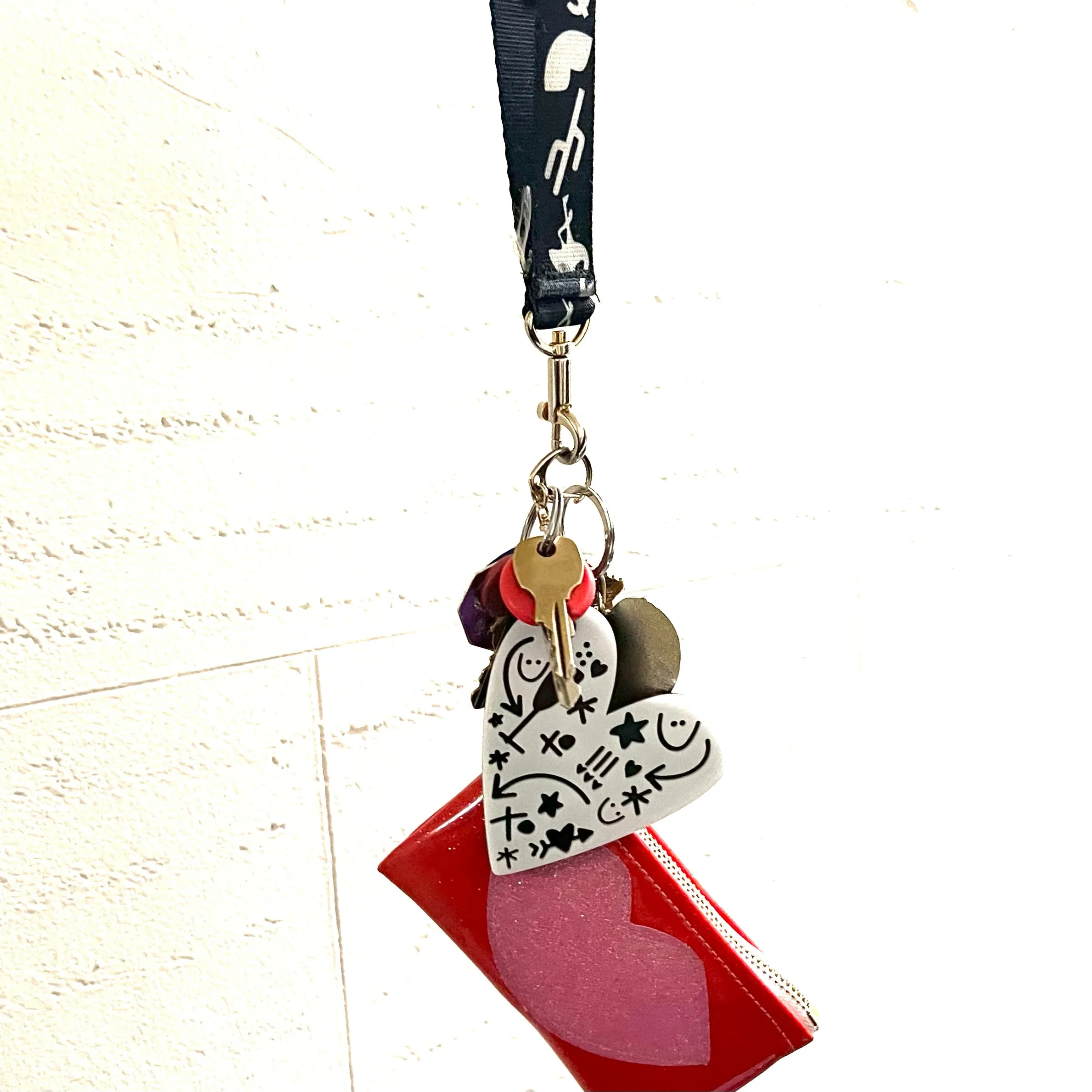 Hot Lips Keychain Clutch! 💋 Spice Up Your Style!