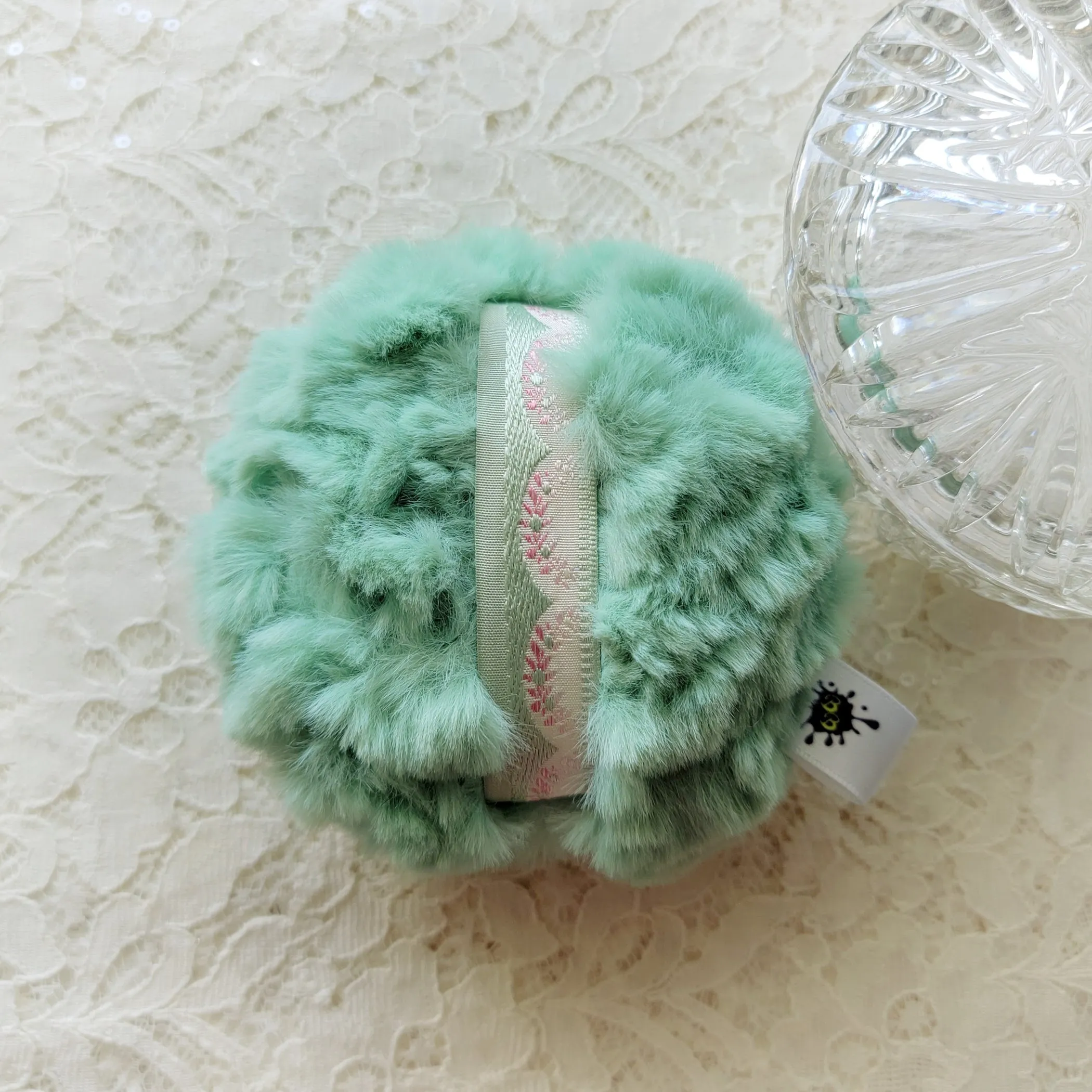 JADE GREEN Powder Puff, 4 inch