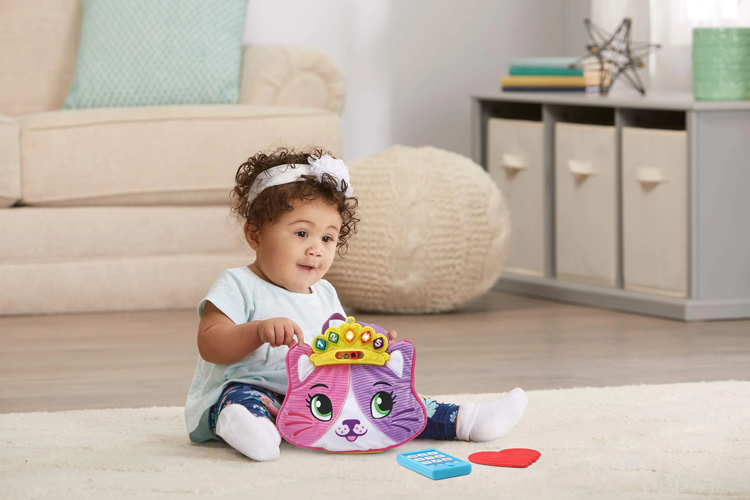 LeapFrog Purrfect Counting Handbag, Baby Interactive Toy for Pretend Play, Musical Toy with Colours and Phrases, Cute Cat Purse with Baby Accessories and Baby Teether, Suitable for 6 Months  