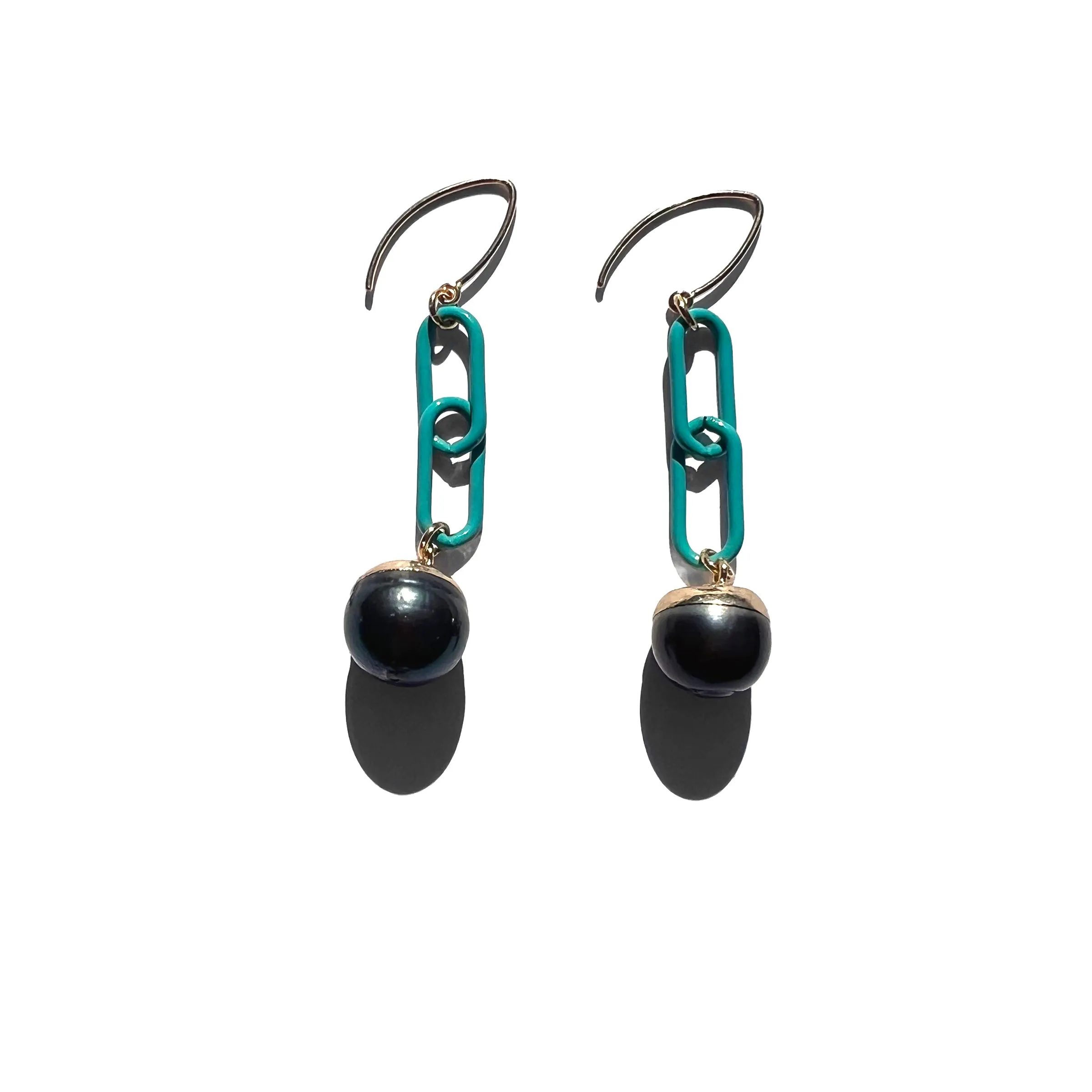 MPR x THE IMAGINARIUM: Peacock Pearl on Teal Chain Earrings