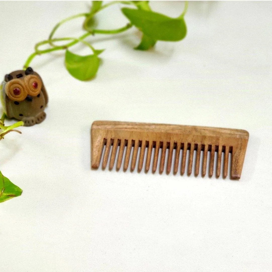 Neem Wood Comb - Set of 4